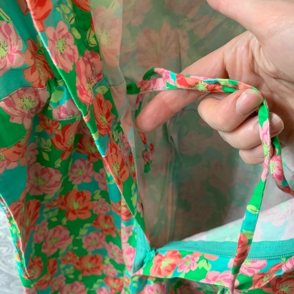 FAB-U-LOUS Vintage hand made floral romper! - Picture 4 of 5